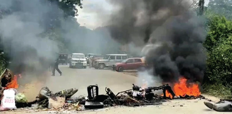 ফের অশান্তি মণিপুরে, গুলির লড়াইয়ে আহত সিআরপিএফ