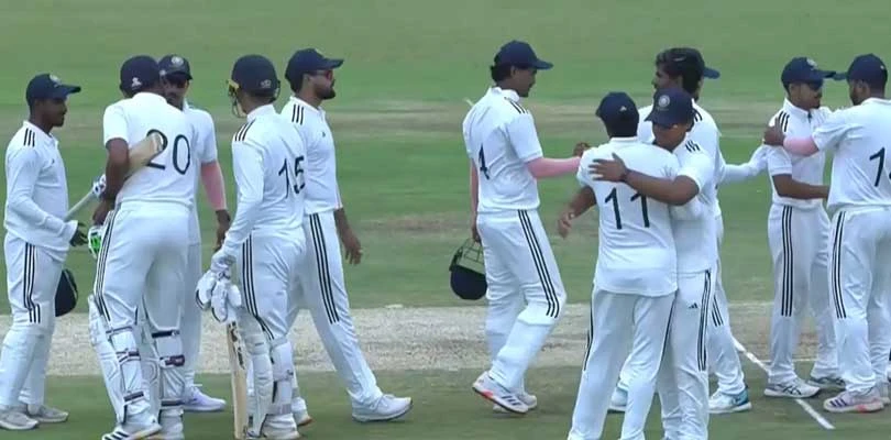 ধরাশায়ী নর্থইস্ট, দলীপের সেমিফাইনালে ইস্ট জোন