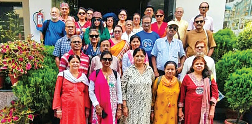 বাংলার ৩৩ জন পর্যটক কী অবস্থায়, খবর নেই, চন্দননগরের বৃদ্ধা নিখোঁজ, হদিশ  মেলেনি মুকুল রায়ের পুত্রবধূরও