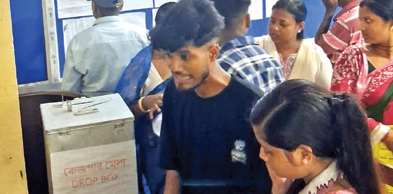নন্দীগ্রামে রোজগার মেলায় চাকরির নিয়োগ ৬২০ জনকে, আবেদনে বিপুল সাড়া  অন্যত্র প্রশাসনিক তৎপরতা কম