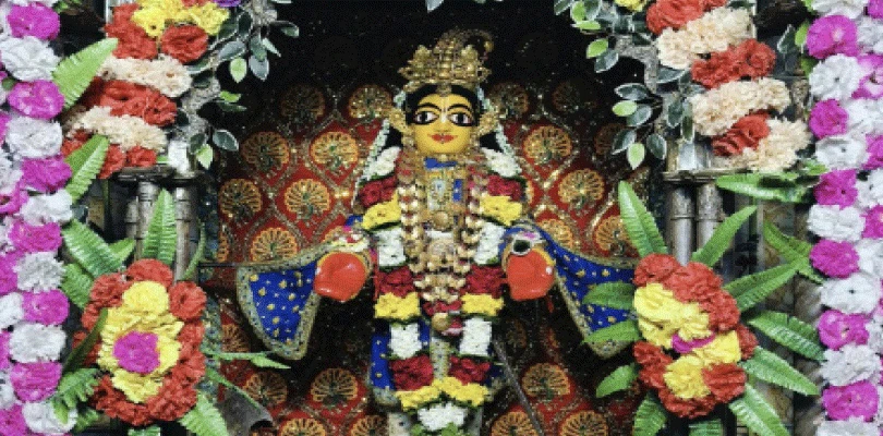 ঝুলন পূর্ণিমায় রাজবেশে সেজে উঠছে ধামেশ্বর গৌরাঙ্গ মহাপ্রভু, বলদেব জিউ মন্দিরে আবির্ভাব তিথির অনুষ্ঠান
