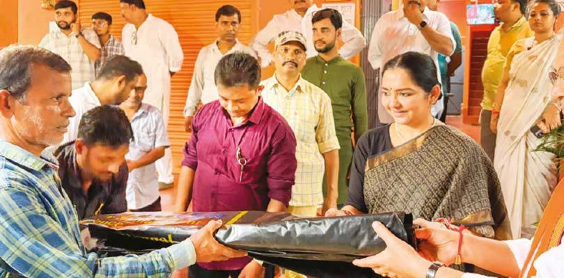 দাঁতনে বিধায়কের কার্যালয়ে ‘চুপিসারে’ সাংসদ জুন, ক্ষোভে ফুঁসছেন পদ্ম কর্মীরা