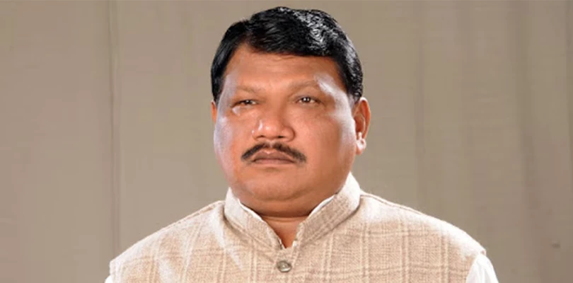 ‘আমাকে সরালে হাত কেটে নেব’, বিজেপির অভ্যন্তরীণ চক্রান্তে হুমকি কেন্দ্রীয় মন্ত্রীর