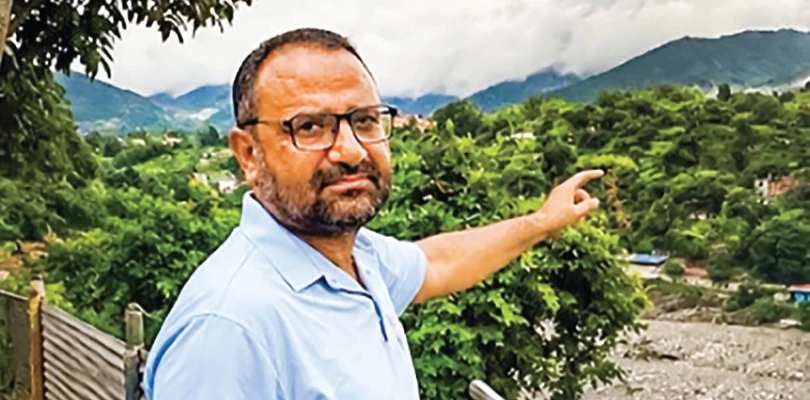 ‘এখনই পালাও’, বন্ধুর বার্তা পেয়েই তৎপর প্রিন্সিপাল, প্রাণরক্ষা ১ হাজার ৬৪৩ পড়ুয়ার