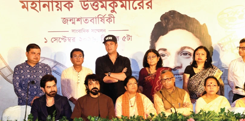 মহানায়ককে নিয়ে মহাযজ্ঞ