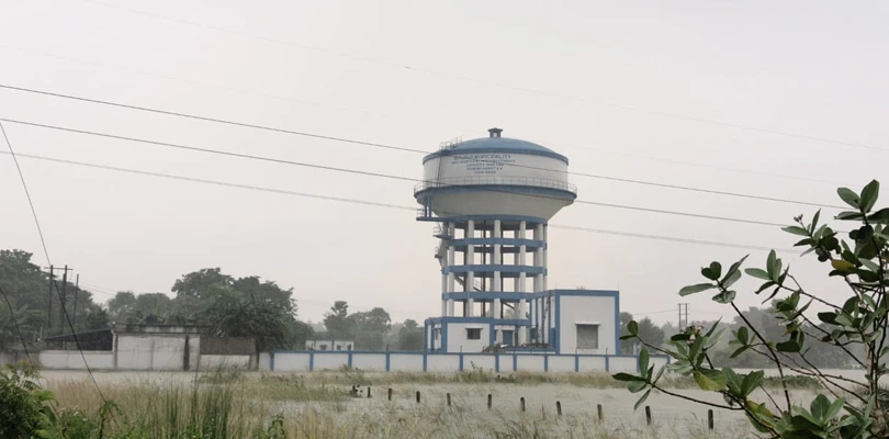 জলের ট্যাংকে কাজ করার সময় দুই শ্রমিকের মর্মান্তিক মৃত্যু