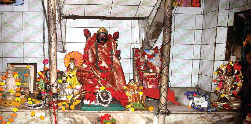 বেলেঘাটার কালীমন্দিরে লুট, গায়েব লক্ষ টাকার অলংকার