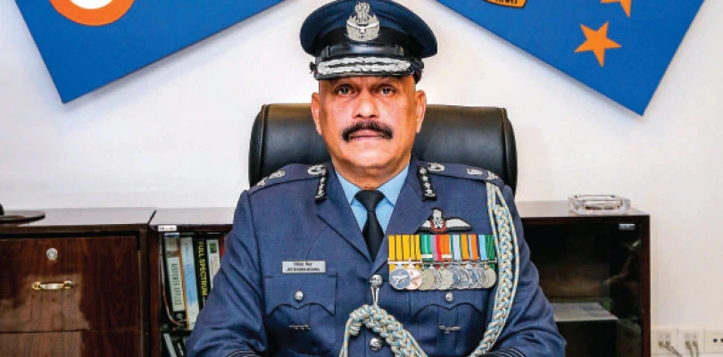 রাম মন্দিরের সিইও প্রাক্তন এয়ার মার্শাল জিতেন্দ্র মিশ্র, অপারেশন সিন্দুর পর্বে ছিলেন ওয়েস্টার্ন এয়ার কমান্ডের দায়িত্বে