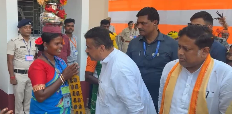 লোকসভা ভোটের আগেই বালুরঘাট থেকে উড়বে বিমান, ঘোষণা মুখ্যমন্ত্রীর