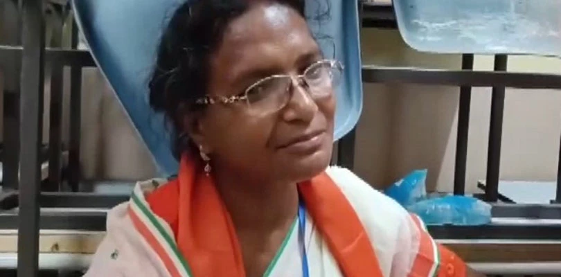 পরিবর্তনের বিরুদ্ধে বিস্ফোরক অভয়ার মা, ‘বিচার ব্যবস্থা কোনোদিকেই এগচ্ছে না, এমন জানলে রাজনীতির মঞ্চে পা দিতাম না’