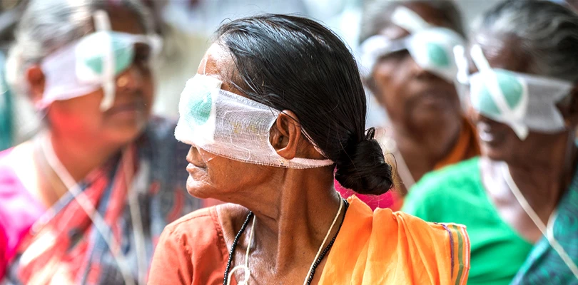 নেপালের প্রাকৃতিক বিপর্যয়ে কান্দির চোখের রোগীরা বিপাকে, সবার গন্তব্য দক্ষিণ ভারতের হাসপাতালগুলি