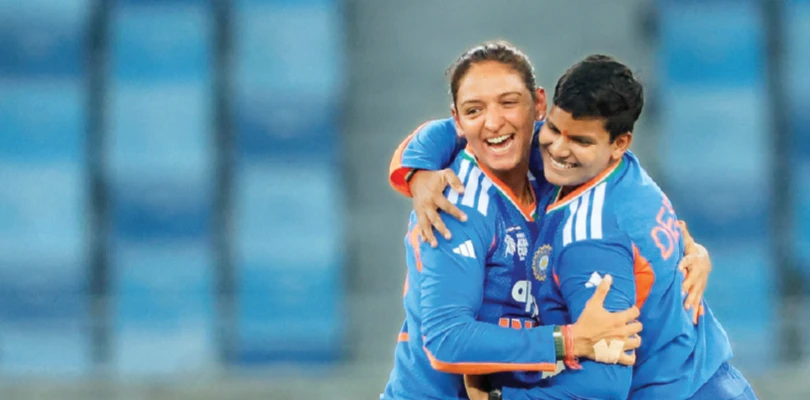দাপটে পাক বধ ভারতের, ব্যাটে বলে সফল দীপ্তি, ৩ উইকেট শ্রীচরণি-প্রেমার