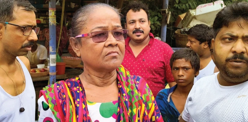 অবশেষে ধরা পড়ল ভাইরাল ‘ইলিশ চোর’