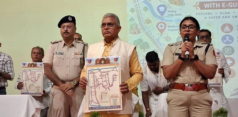 পুজোর ঢাকে কাঠি, কিউ-আর কোড স্ক্যান করলেই মোবাইলে রোড-ম্যাপ