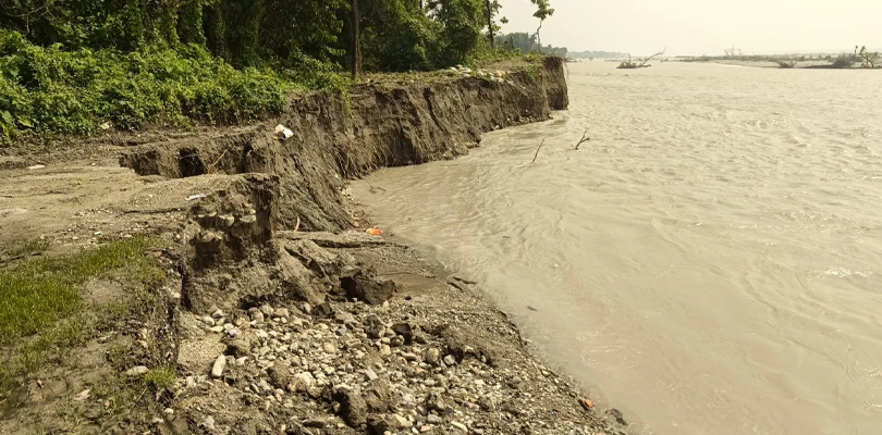 ভুটানে বৃষ্টির জেরে ফুঁসছে তোর্সা নদী, বাড়ছে জলস্তর
