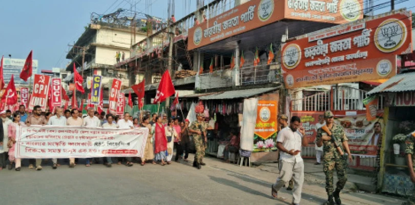সিপিএম পার্টি অফিসে আগুনকাণ্ডে বামেদের মিছিল, বিজেপি কার্যালয়ের সামনে উত্তেজনা