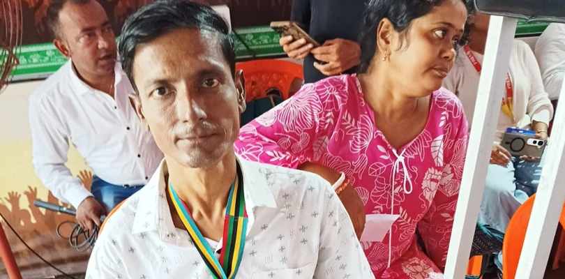 চাকরির আবেদন নিয়ে ‘জনতার দরবার’-এ প্যারা এশিয়ান গেমসে সোনাজয়ী