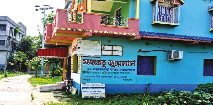 কেশপুরে ঢুকতে পারছেন না বিধায়ক শিউলি সাহা, সমস্যায় এলাকাবাসী