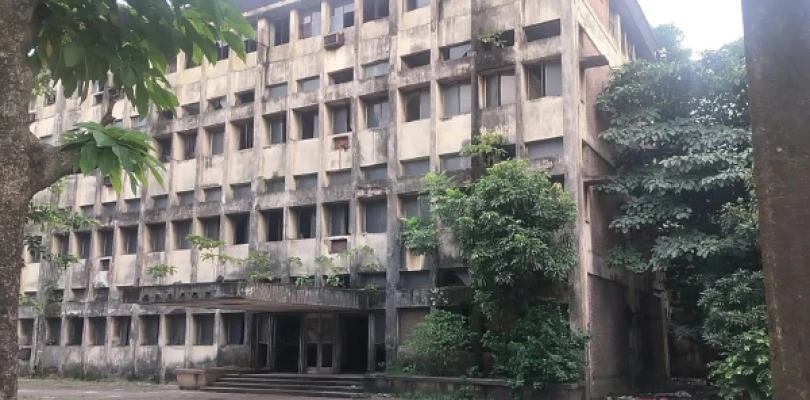 কারখানার গেটে তালা, দুর্গাপুরে বিশ্বকর্মা পুজোর জৌলুস ফিকে