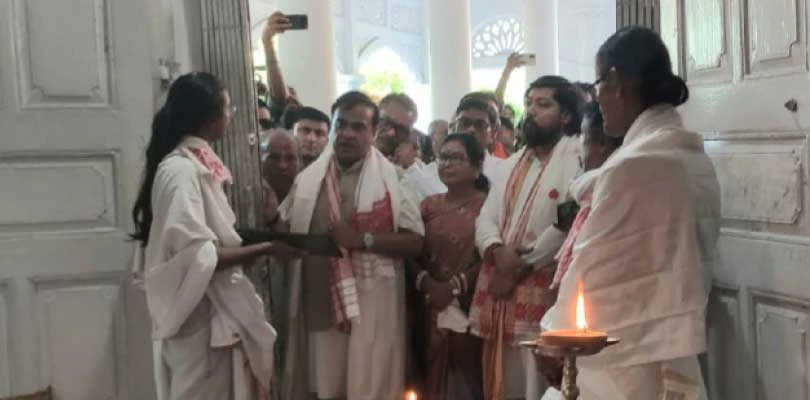 অসমের ৩৫, বাংলার ৩০ কোটি টাকায় সাজবে মধুপুর ধাম, পরিদর্শনে হিমন্ত