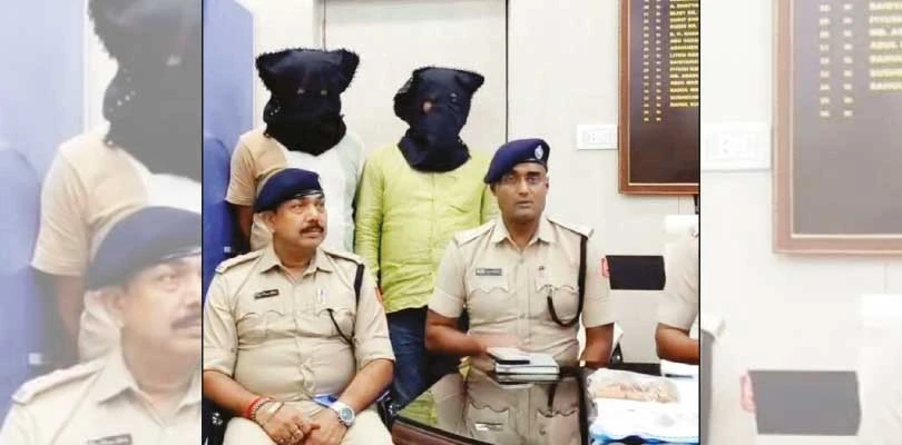 মগরাহাটে সন্ত্রাসের অভিযোগে পঞ্চায়েত প্রধানের স্বামী সহ ধৃত ২
