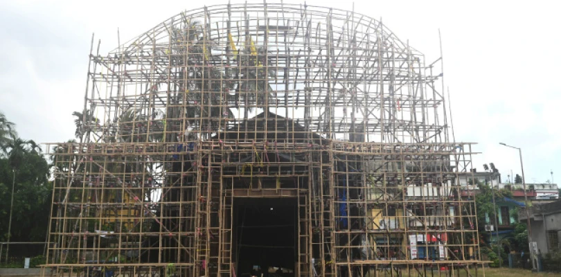 পালাবদলের পরেই বারুইপুরে হাতবদল বহু নামী পুজোর, থেমে নেই থিমের লড়াই