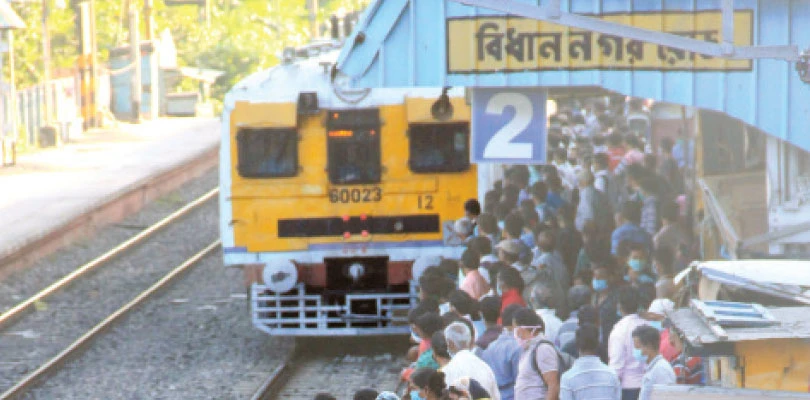 স্বাস্থ্যকর খাবার ও জলের জোগান নিশ্চিত করতে অভিযানে পূর্ব রেল
