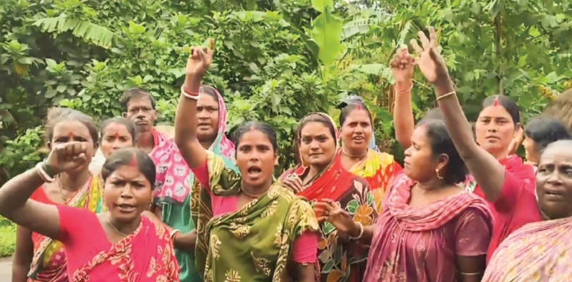 অন্নপূর্ণা যোজনার টাকা না পেয়ে জয়পুরে পথ অবরোধ মহিলাদের