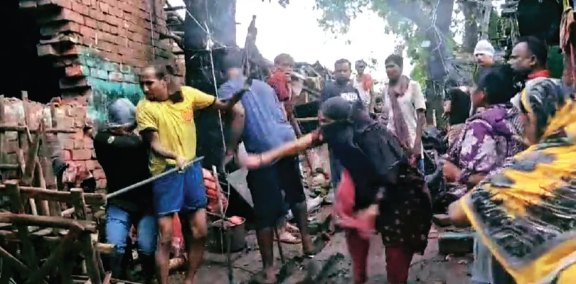 সাঁকরাইলে ভাড়াটিয়া উচ্ছেদ ঘিরে ধুন্ধুমার কাণ্ড, আহত ৮