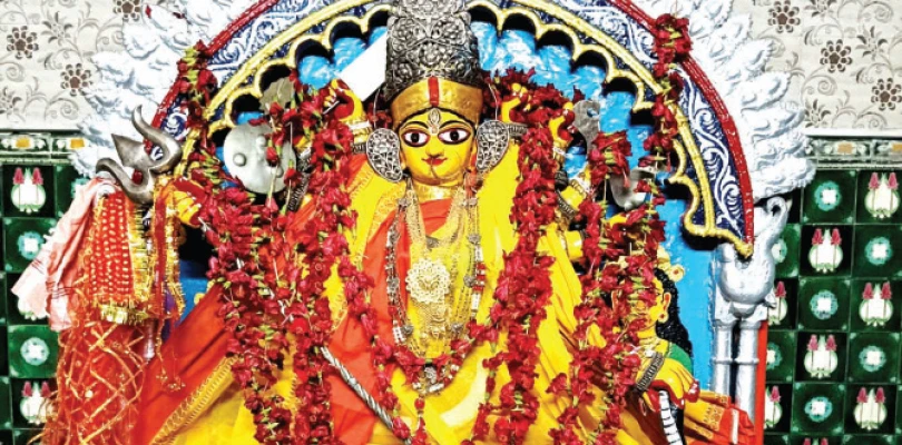 কলকাতার প্রথম দুর্গা, ৫০০ বছরের প্রাচীন দেবী থাকেন চিৎপুরে