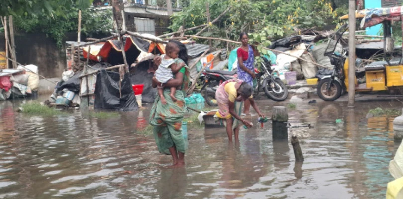 টানা দু’দিনের বৃষ্টিতে ফের প্লাবনের আশঙ্কা ঘাটালে