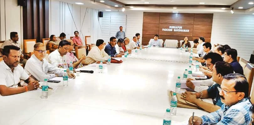 দুর্গাপুর পুরসভার ওয়ার্ড পুনর্বিন্যাস নিয়ে সর্বদল বৈঠক, বাজল পুরভোটের দামামা