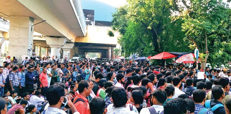 কম্পিউটার শিক্ষক ও টেট প্রার্থীদের জোড়া বিক্ষোভে দিনভর উত্তাল সল্টলেক