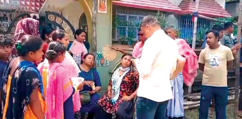 কল্যাণী এইমসে চাকরির নামে তোলাবাজি! বিজেপির দুই গোষ্ঠীর হাতাহাতি ঘিরে উত্তেজনা