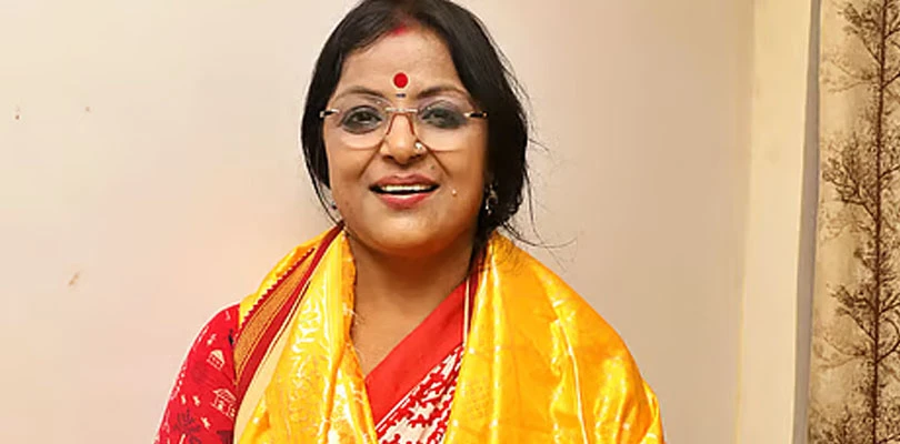 পার্থ, অরূপের পর এবার পাপিয়ার ‘উদয়ন’ নাকতলায়