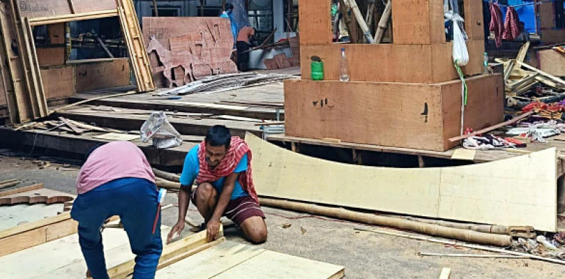 তেলেঙ্গাবাগানে গাড়ি বারান্দার ইতিহাস, করবাগানের আকর্ষণ ভবানী পাঠক