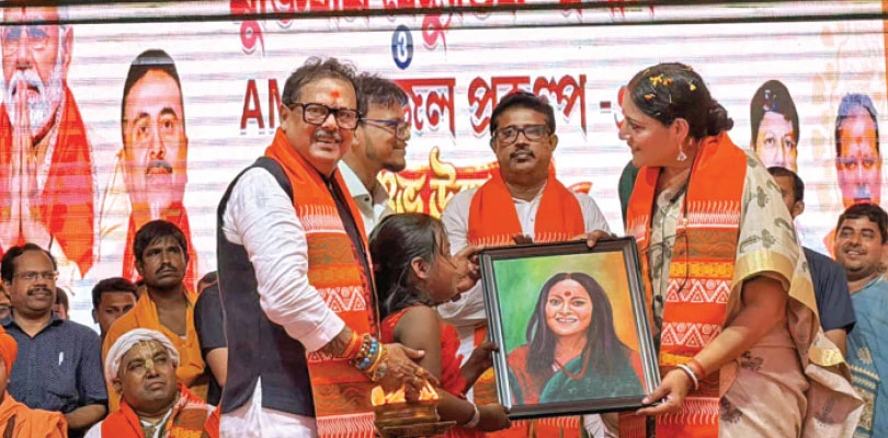 তৃণমূল টুকরো টুকরো গ্যাং: অগ্নিমিত্রা