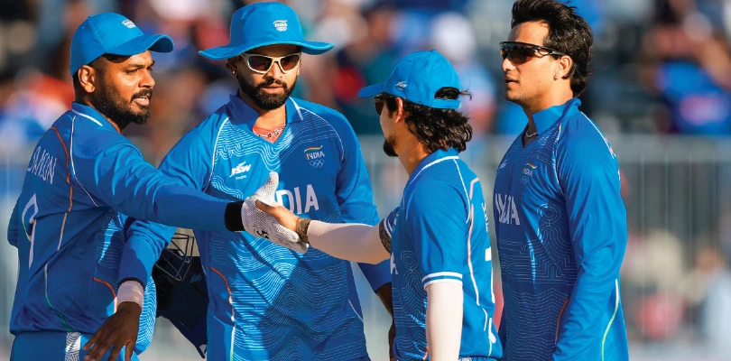 শ্রীলঙ্কাকে গুঁড়িয়ে ফাইনালে শ্রেয়সরা