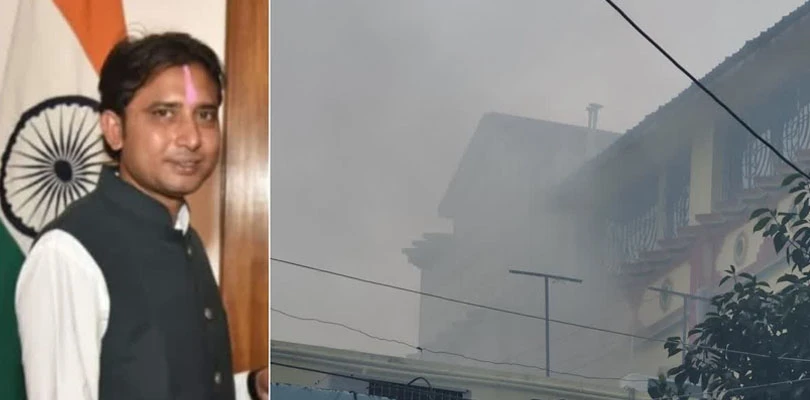 সামশেরগঞ্জের বাড়িতে অগ্নিদগ্ধ বাইরন বিশ্বাস