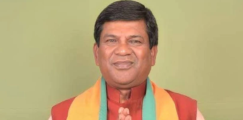 অসুস্থ বিধানসভার স্পিকার, ভরতি হলেন হাসপাতালে