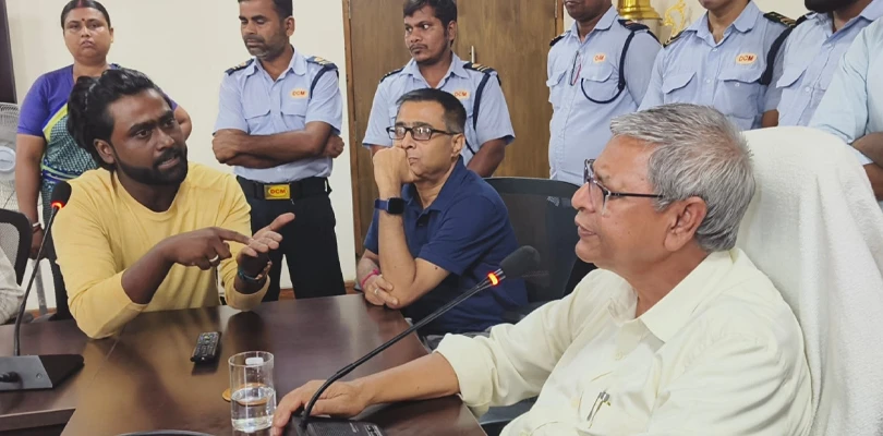 বিশ্ববাংলা বিশ্ববিদ্যালয়ের উপাচার্য ও তাঁর ব্যক্তিগত সচিবের বিরুদ্ধে অনিয়মের অভিযোগ
