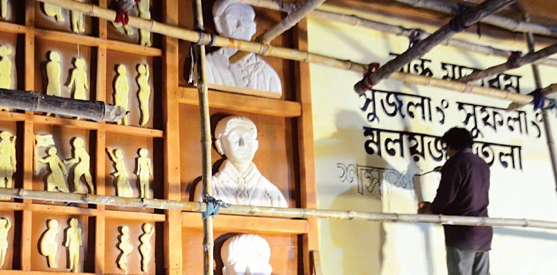 বারুইপুরে এবার ইন্দোনেশিয়ার রাজবাড়ি, রাজস্থানের প্যালেসের আদলে পুজোমণ্ডপ