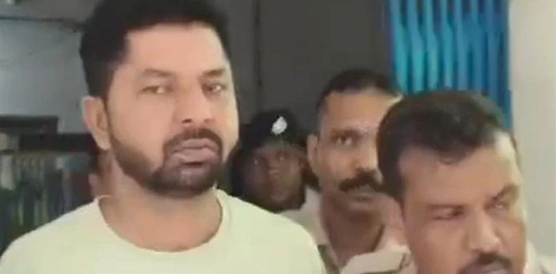 বোলপুরে ভোট পরবর্তী হিংসার ঘটনায়  গ্রেপ্তার তৃণমূল নেতা জামশেদ আলী খান