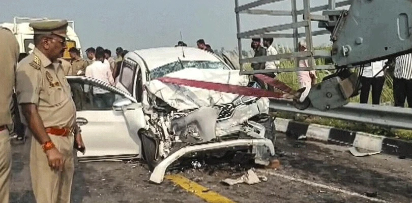 পূর্বাঞ্চল এক্সপ্রেসওয়েতে ভয়াবহ পথদুর্ঘটনা, ঘুমের ঘোরেই মৃত্যু ৩ টেনিস খেলোয়াড়ের