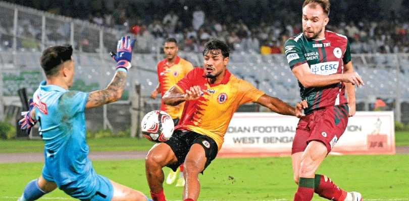 অভিষেককে খেলিয়েই বাজিমাত পানোসের