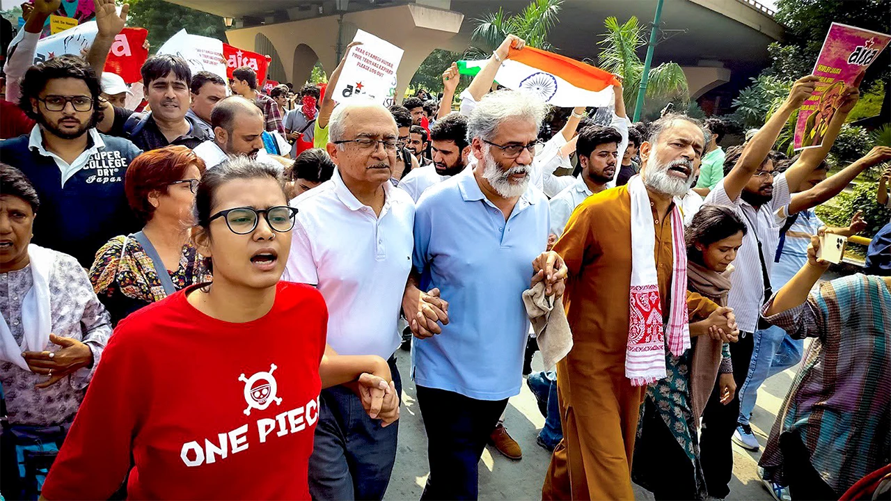 প্রতিটি মোড় যন্তরমন্তর হয়ে উঠবে, হুংকার নেহা বোরার