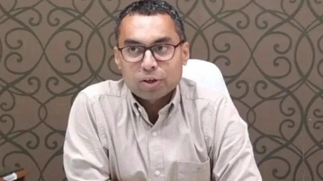 ডেপুটি নির্বাচন কমিশনার পদে প্রকাশ রাজপুরোহিত