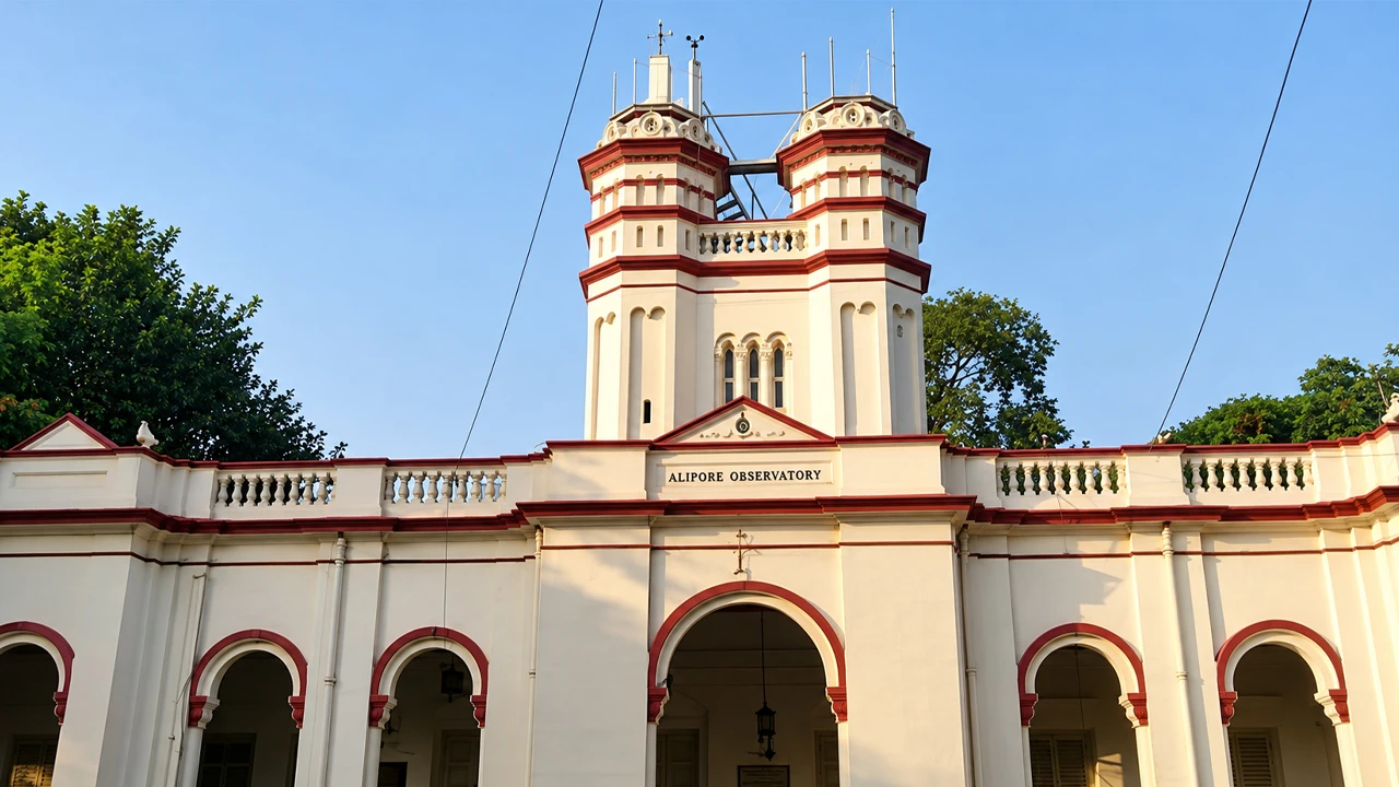 ফের আবহাওয়ার ভোলবদল! দুর্গাপুজোয় কেমন থাকবে আবহাওয়া? জানাল আবহাওয়া দপ্তর