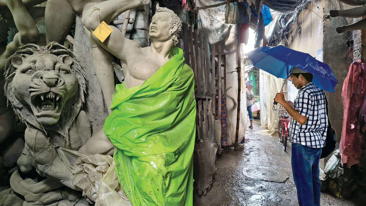 ৩৮৩টি পুজো বাড়ল কলকাতায়