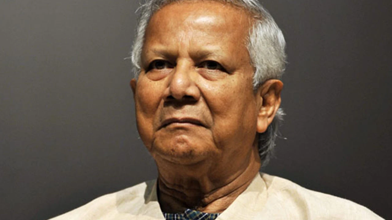 ‘খুনি-জঙ্গি’, নিউ ইয়র্ক বিমানবন্দরে বিক্ষোভের মুখে ইউনুস